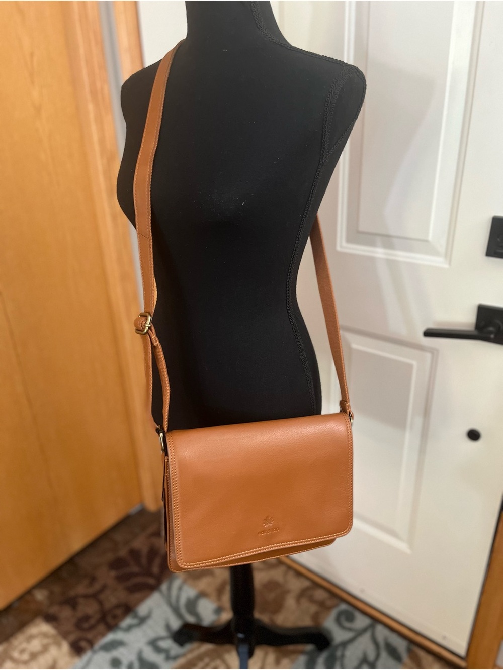 New Oak & Tan handmade leather flap front tan crossbody shoulder bag purse